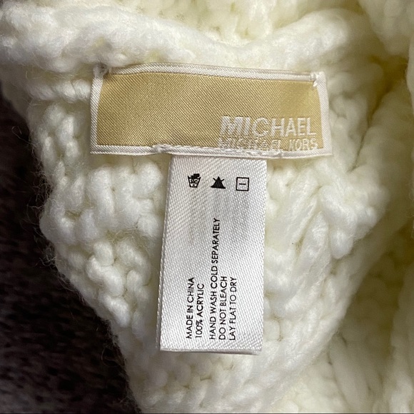 Michael Kors Cable Knit Beanie. White Cream - Picture 3 of 3